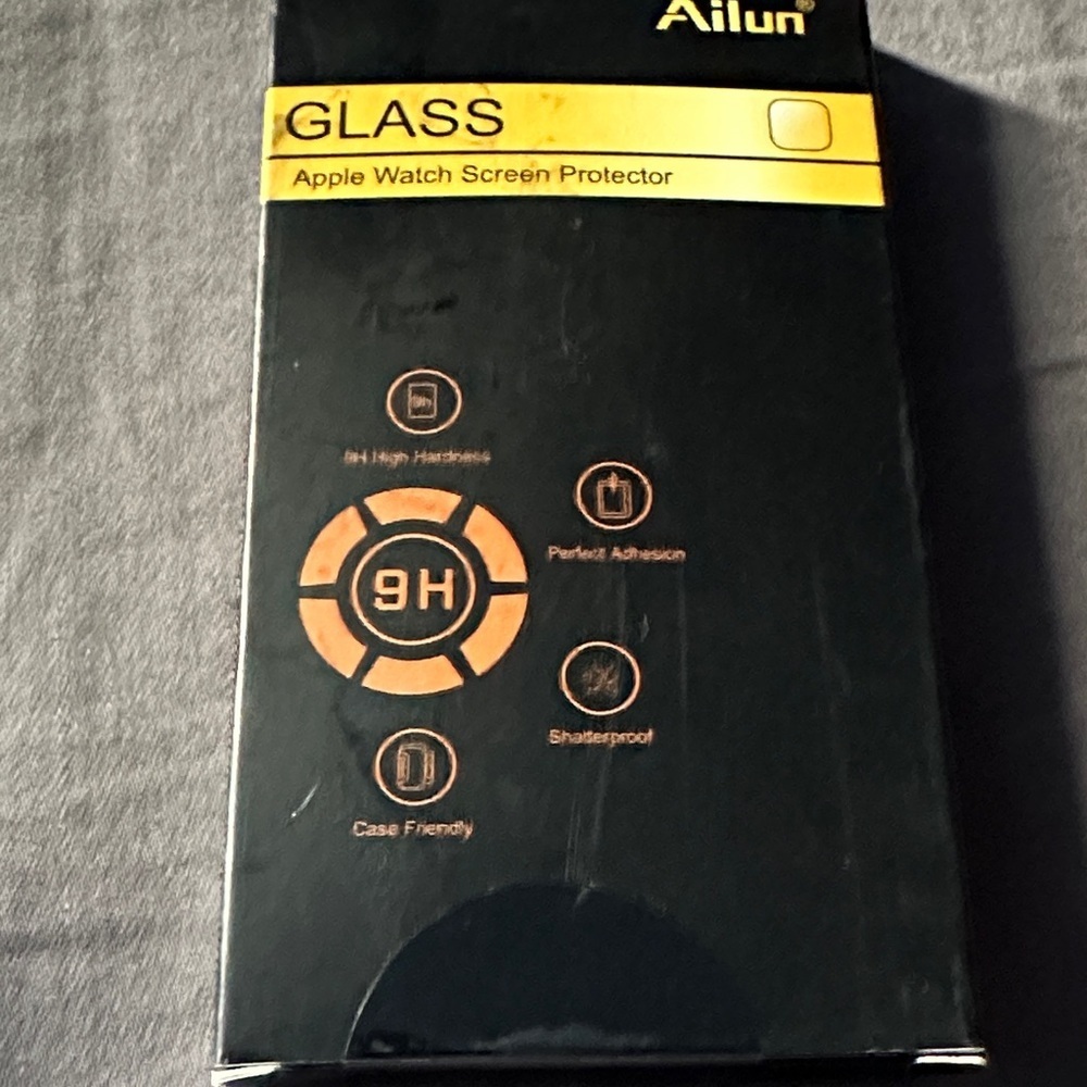 New Ailun Glass Screen Protector for Apple Watch Set of 3 - Picture 2 of 3